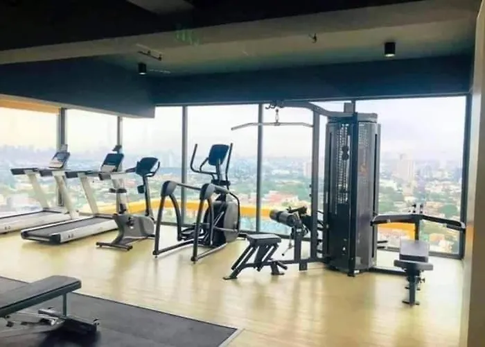 2 Bedroom Service In Quezon *