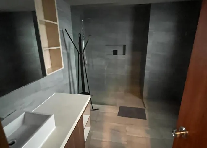 شقة 2 Bedroom Service In Quezon مانيلا